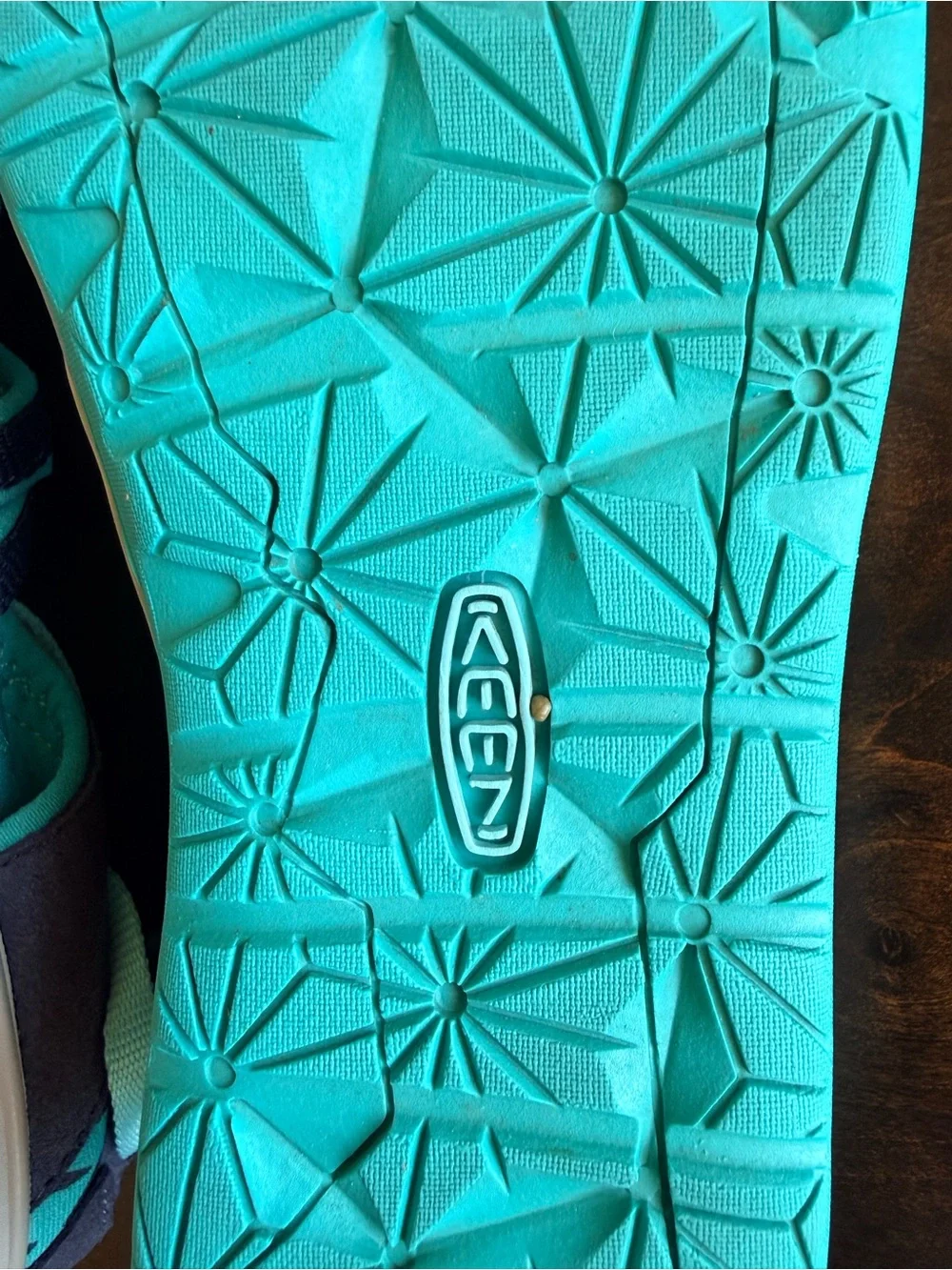 Keen Kids Size 5 Water Shoes